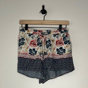 Abercrombie & Fitch Cream and Navy Multi-Floral Placed Printed Soft Shorts (S)